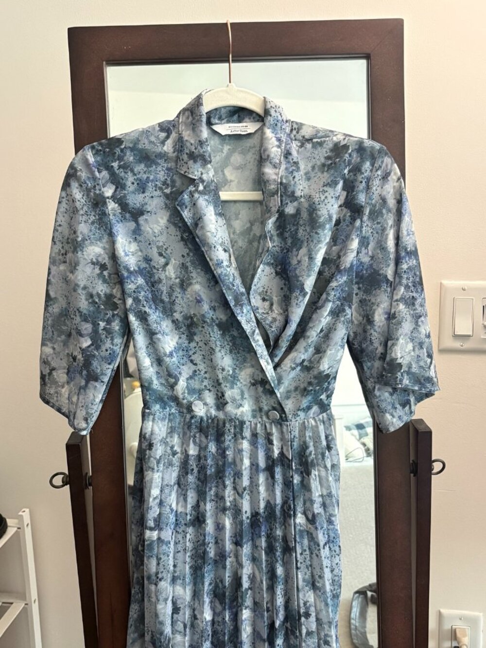 & Other Stories Blue Watercolor Floral Pleated Midi Dress